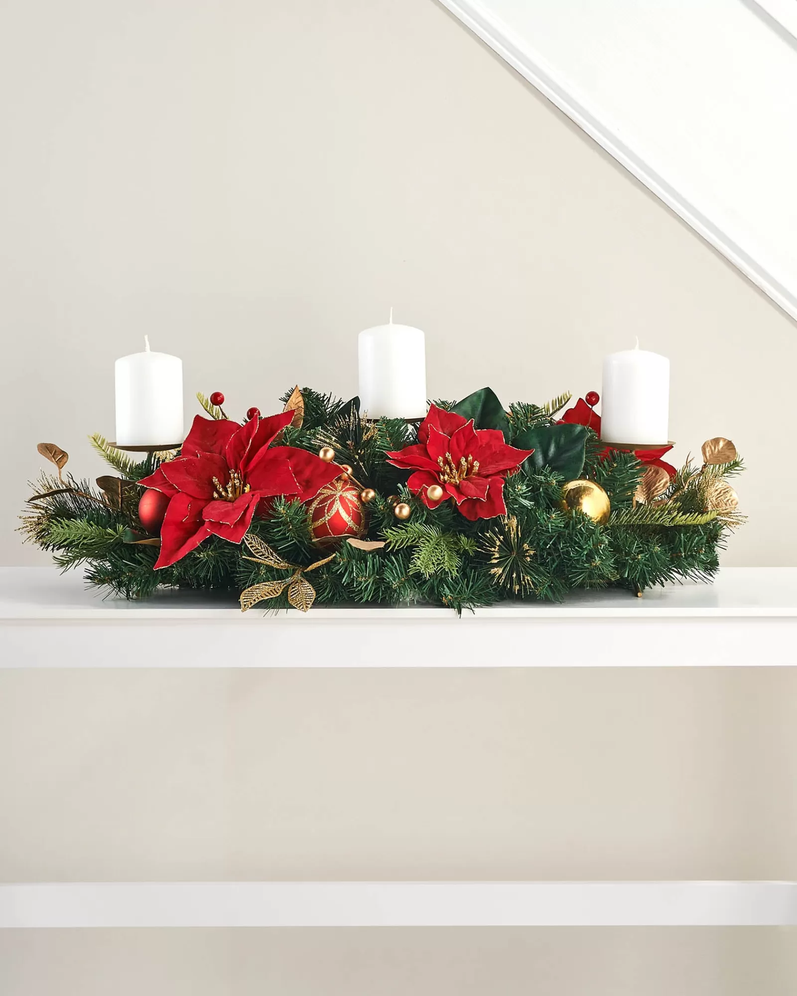 WeRChristmas Table Decorations | Candle Holder Garlands^3 Pillar Decorated Garland Candle Holder, Red/Gold, 76 Cm