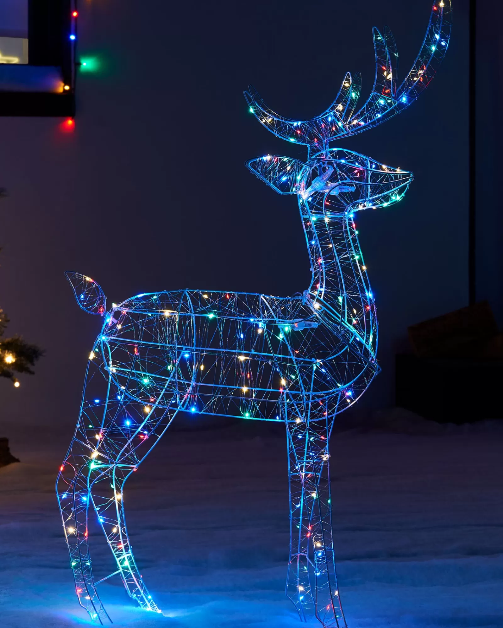 WeRChristmas Outdoor Lighted Reindeer^3D Standing Stag Silhouette, 110 Cm