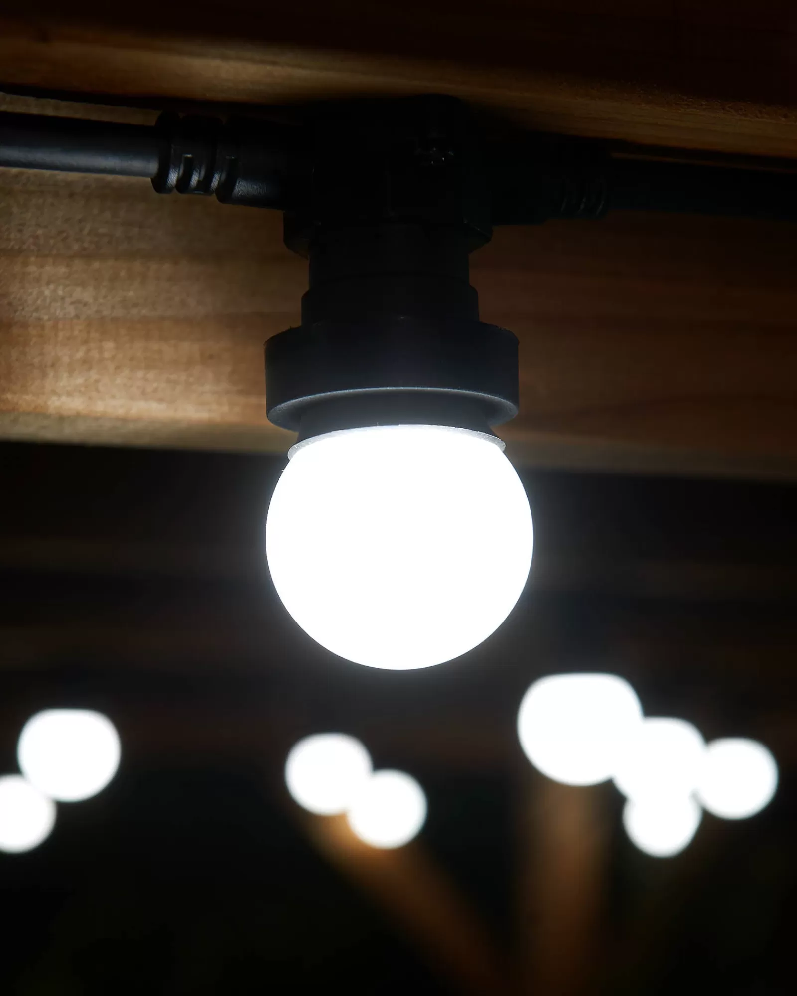 WeRChristmas Link Festoon | Festoon Lights^LINK FESTOON E27 Belt, Connectable, 10 Sockets, 50 Cm Spacing
