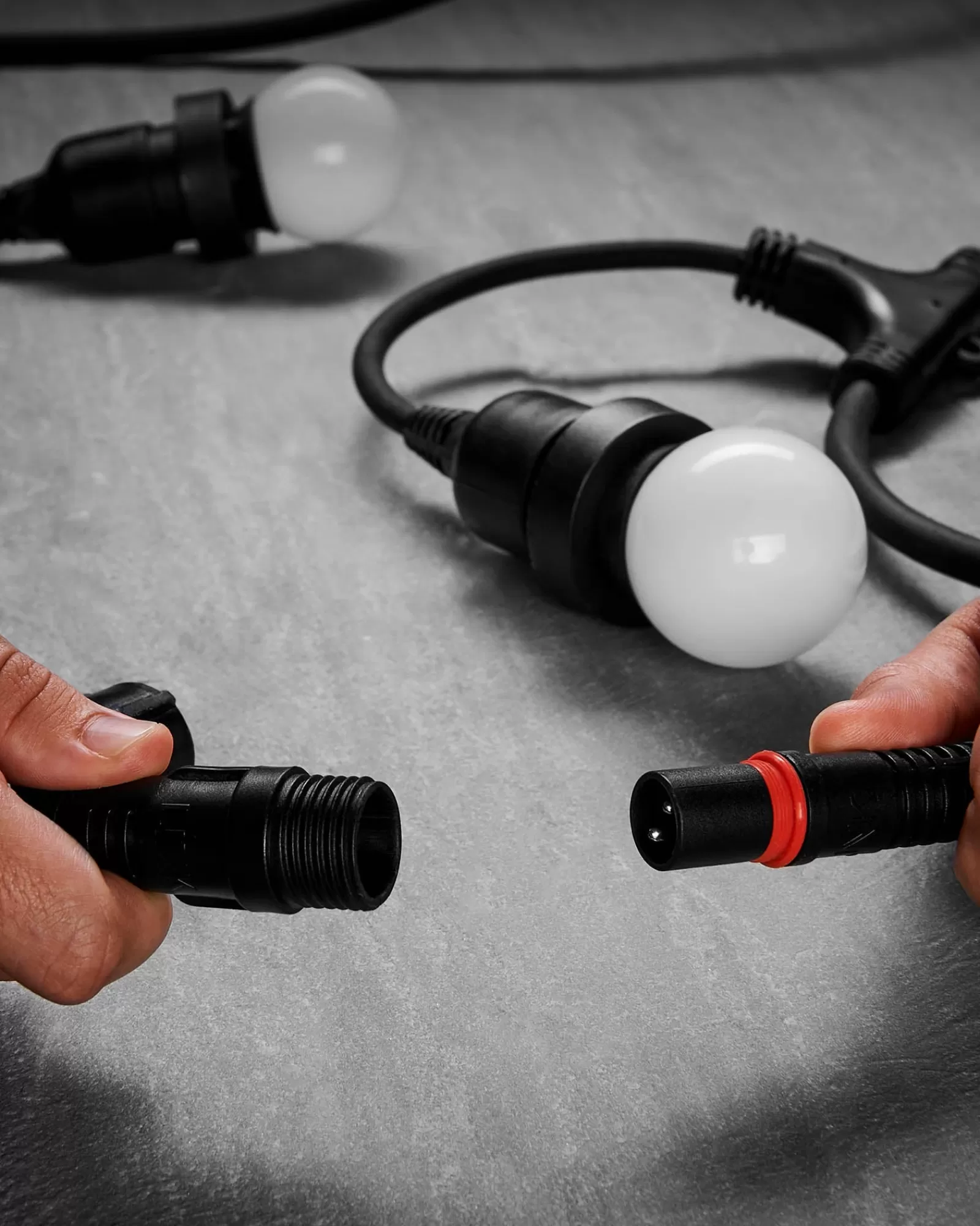 WeRChristmas Link Festoon | Festoon Lights^LINK FESTOON E27 Long Drop Belt, Connectable, 10 Sockets, 100 Cm Spacing