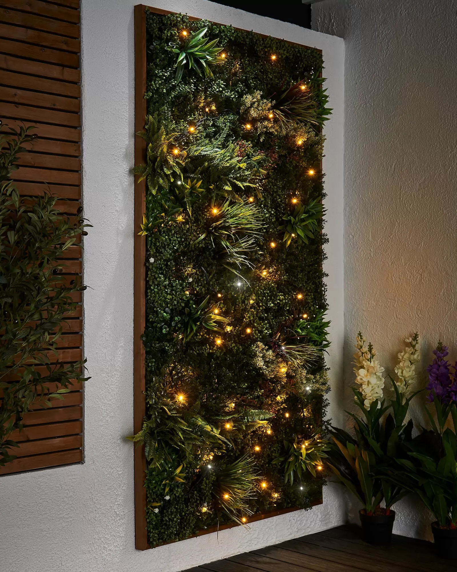 WeRChristmas Link Pro | Connectable Lights^LINK PRO Twinkle LED String Lights, Black Cable, Warm White / White