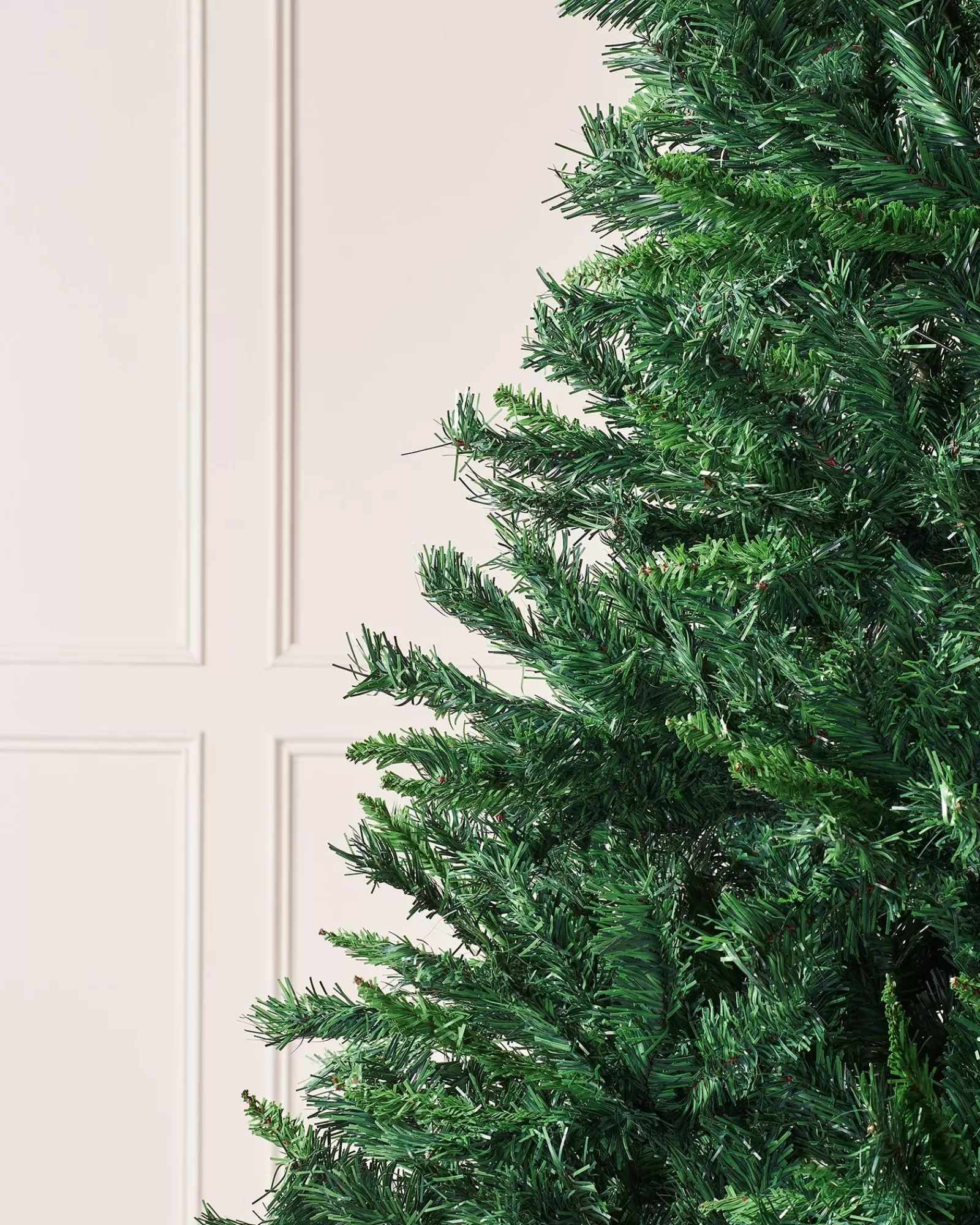 WeRChristmas Budget Christmas Trees | Unlit Christmas Trees^Mixed Pine Promo Christmas Tree, 7 Ft