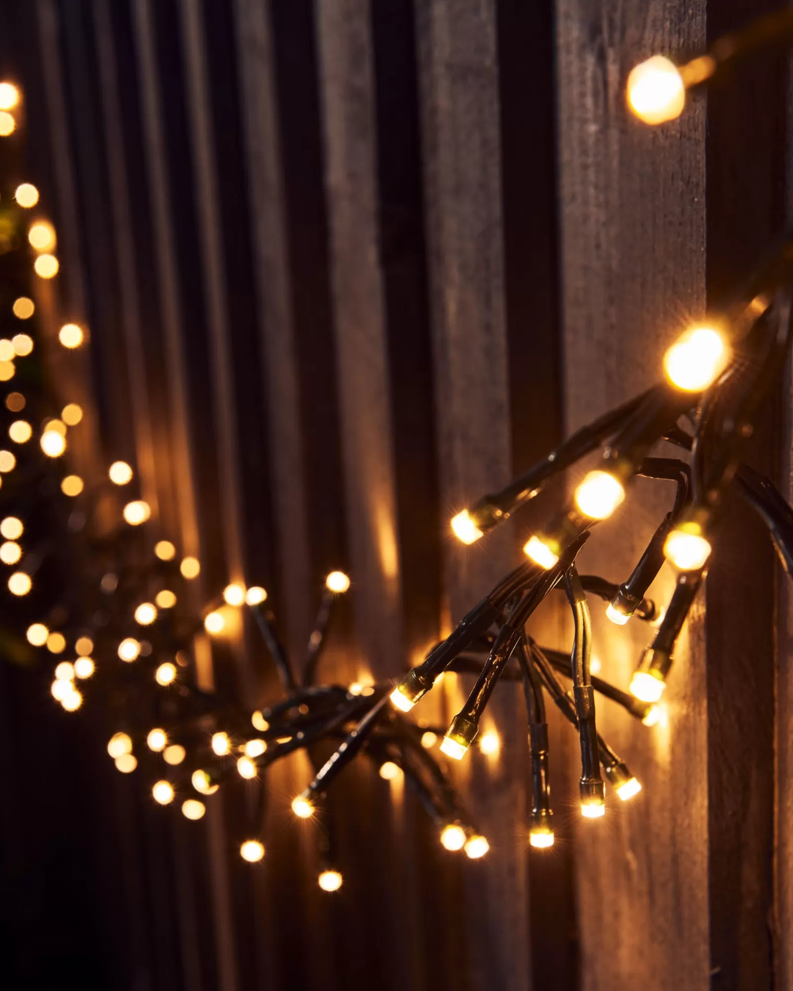 WeRChristmas Cluster Lights | Tree Lights^Outdoor Cluster Multi-Function 500 LED Light String, Warm White