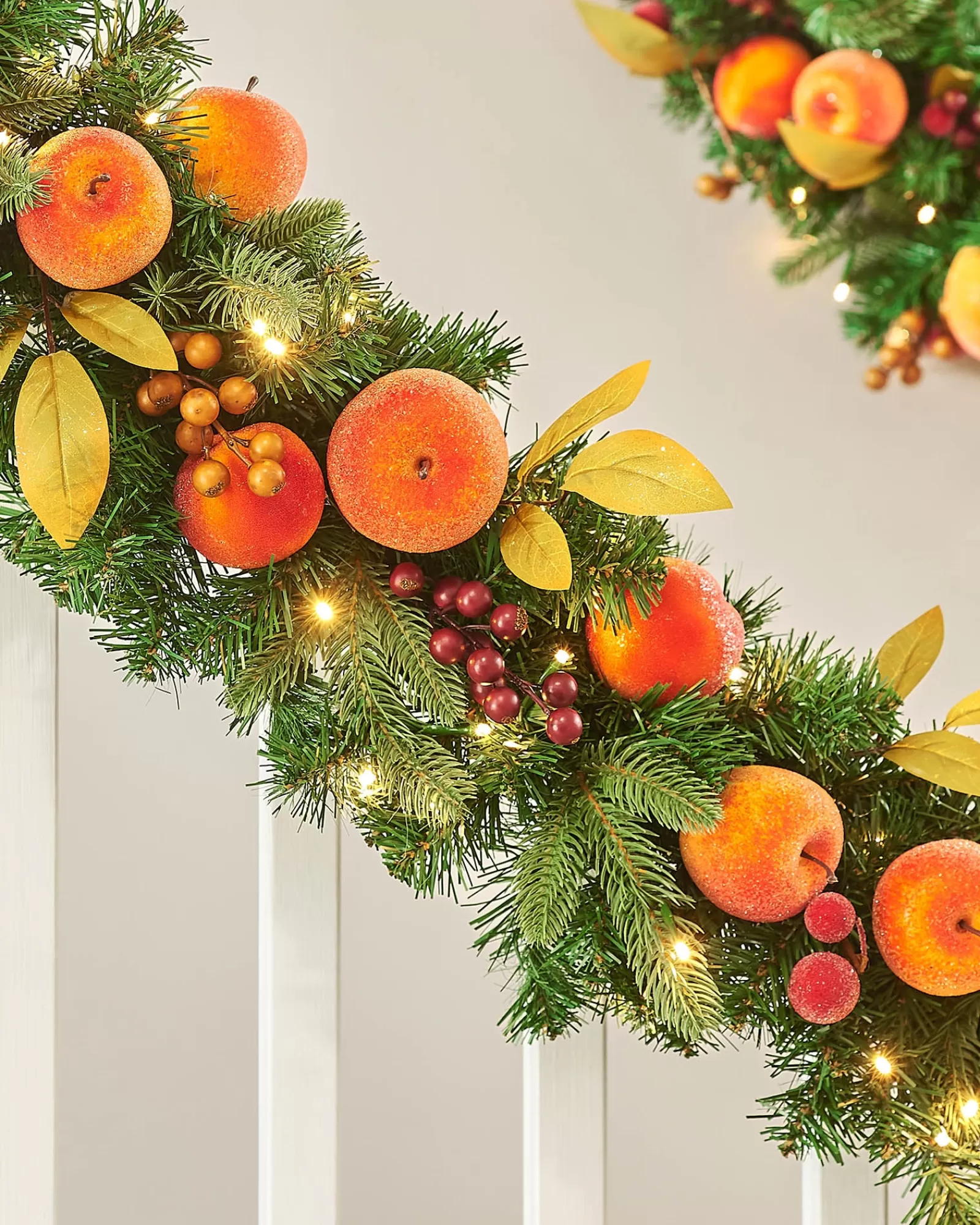 WeRChristmas Decorated Garlands | Pre Lit Garlands^Pre-Lit Decorated Garland, Apples & Peaches, 9 Ft