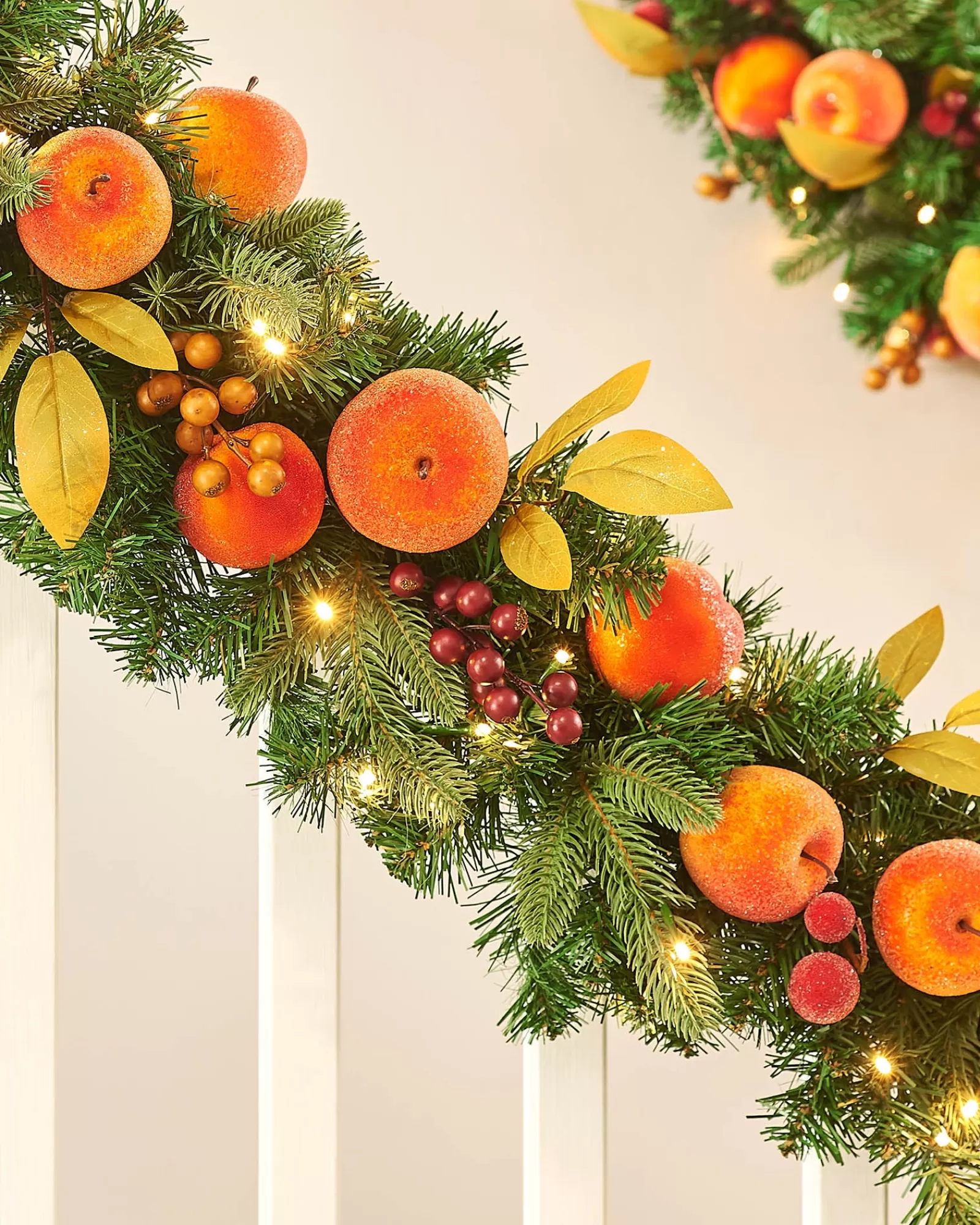 WeRChristmas Decorated Garlands | Pre Lit Garlands^Pre-Lit Decorated Garland, Apples & Peaches, 9 Ft