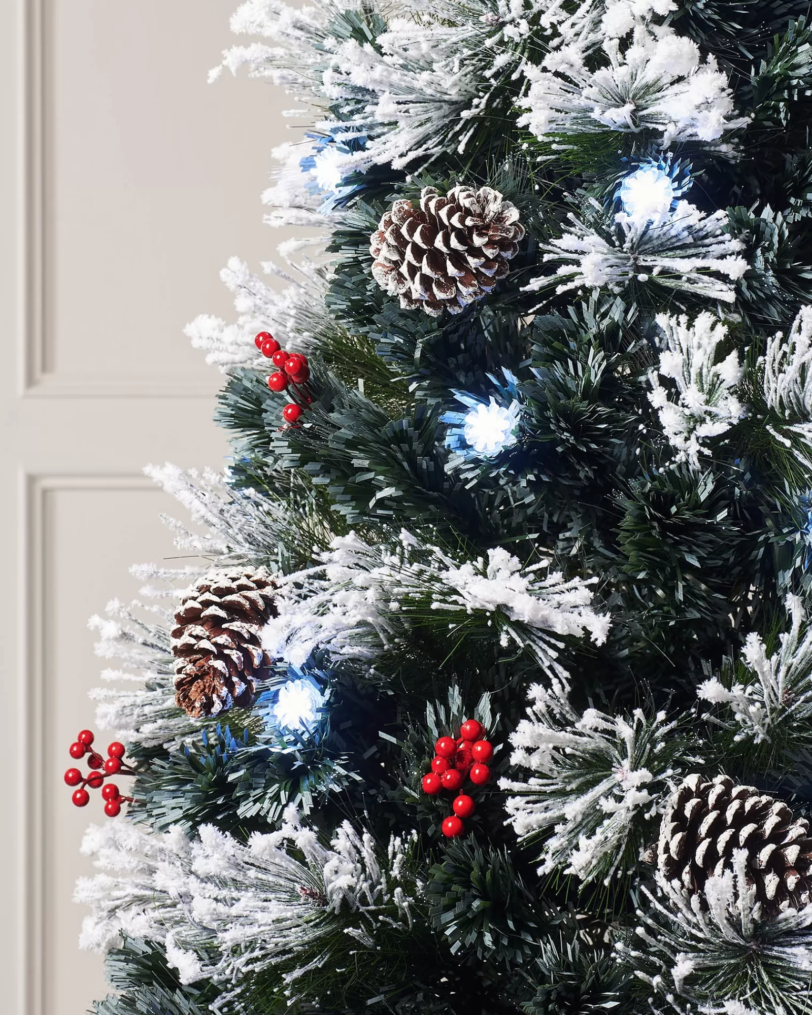 WeRChristmas Budget Christmas Trees | Fibre Optic Christmas Trees^Pre-Lit Fibre Optic Frosted Christmas Tree With Tree Topper, 5 Ft