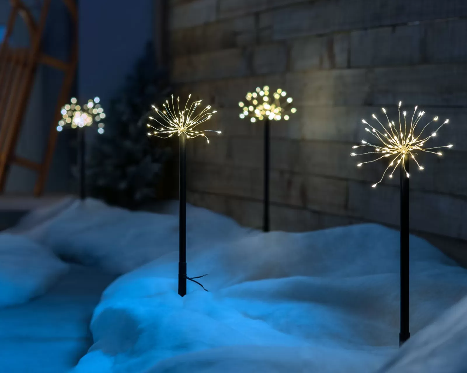 WeRChristmas Pathway Lights^Set Of 4 Exploding Firework Pathway Stake Lights, 44 Cm